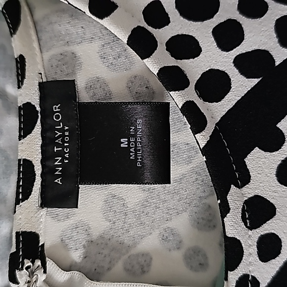 Dress - Picture 4 of 5